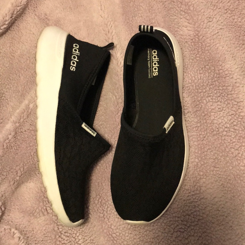 Adidas women’s cloud foam lite racer slip on